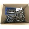 Image 2 : Box with contain