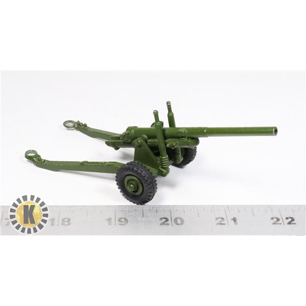 #26 DINKY TOYS #692 55 MEDIUM GUN ARTILLERY