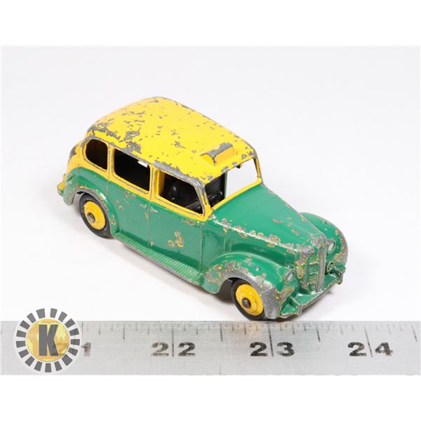 #39   DINKY TOYS #254 AUSTIN TAXI MECCANO DIECAST