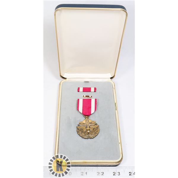 #408 USA AMERICA BOXED  MILITARY MERITORIOUS