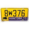 Image 1 : #582 MANITOBA 1970 LICENCE PLATE 8W376 CANADA