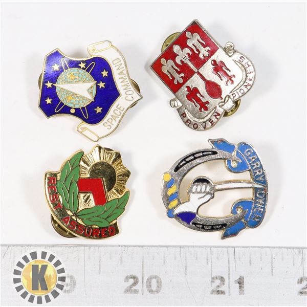 BUNDLE OF VINTAGE U.S.A. ARMY INSIGNIA BADGES