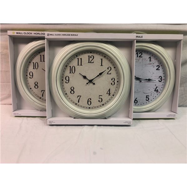 3 Wall Clocks