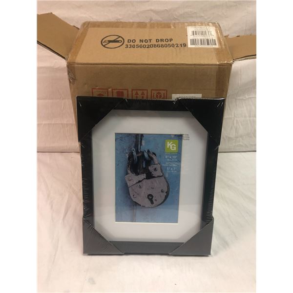 Case of picture frames