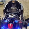 Image 8 : 6V RIDE ON E-BATMOBILE WITH CHARGER WITH FORWARD AND REVERSE