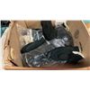 Image 4 : LOT OF NEW INSULATED MITTENS