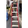 Image 2 : FEATHERLITE 6 FOOT FIBERGLASS A FRAME LADDER