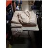 Image 1 : 2 DROP SHEETS