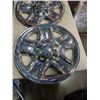 Image 3 : SET OF 4 HUBCAPS