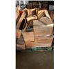 Image 1 : PALLET OF NEW PLASTIC KNIVES, SHRINKROUND PREFORMS, NAPKINS AMD 300FT BANQUET ROLL