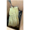 Image 4 : LOT OF NEW VELCRO FRAMED DUSTERS AND BOAT SCRUBBERS
