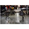 Image 1 : DELTA D705-04 COMPOUND MITER SAW ON DELTA KICKSTAND PORTABLE FOLDING TOOL STAND
