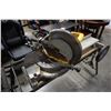Image 2 : DELTA D705-04 COMPOUND MITER SAW ON DELTA KICKSTAND PORTABLE FOLDING TOOL STAND