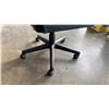 Image 4 : BLACK NAZ GAMING CHAIR