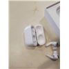 Image 4 : APPLE AIRPODS PRO W/ CHARGING CASE - TESTED WORKING