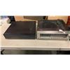 Image 1 : SONY JJ-500 RECORD PLAYER STEREO AND YAMAHA CD PLAYER