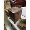 Image 2 : METAL FIRE BOX, ENAMELED BOWL, GALVANIZED PAIL AND BRASS PLANTER POT