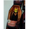 Image 9 : 4 NEW MEZCO COFFIN TOY FIGURES