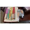 Image 1 : LOT OF SKANDIA KNIVES WITH J.A. HENKELS KNIVES, SCISSORS AND CUTTING BOARDS