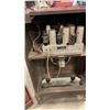 Image 7 : VINTAGE ROGERS RADIO WORKING
