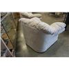Image 7 : MICROFIBER SOFA AND ARMCHAIR