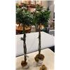 Image 2 : 3 ARTIFICIAL TREES