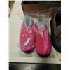 Image 2 : LOT OF NEW BARE BOOTS SIZE 8, LOAFERS SIZE 8 AND SLIPPERS SIZE 41