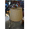Image 2 : 2 DECORATIVE FLOOR LAMPS