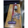 Image 1 : DYSON V10 MOTORHEAD CORDLESS VACUUM W/ ACCESSORIES AND CHARGER RETAIL $599 - TESTED AND WORKING