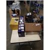 Image 1 : ULYSSE SHOWER CADDY, BOX OF MIRRORS, TRIPOD AND FLAG TOOTHPICKS