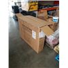 Image 3 : MASTER PADDED 28" MASSAGE TABLE RETAIL $350