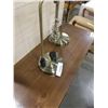 Image 2 : 2 DESK LAMPS