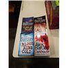 Image 7 : LOT OF MODERN NOVELS, HARDCOVER BOOKS AND COOK BOOKS