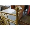 Image 2 : BRASS QUEENSIZE BED FRAME