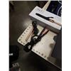 Image 2 : HAIR DRYER, STRAIGHTENING IRON, CURLING IRON, BRAUN RAZOR