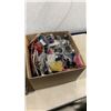 Image 2 : BOX OF NEW HAIR ACCESSORIES WITH LEATHER NECKLACES AND BRACELETS