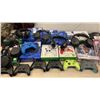 Image 2 : DEFECTIVE STORE RETURNS - 10 XBOX SERIES X/S/ ONE CONTROLLERS, 15 HEADPHONES, GAMING, WIRELESS, WIRE