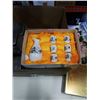 Image 3 : BOX OF TINS, CANNISTER SET, KITCHEN ITEMS AND DECORATIONS