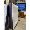 Image 2 : QUEEN SIZE KINGSDOWN ROCKWELL TIGHT TOP FIRM MATTRESS