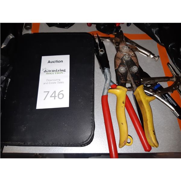 Screwdriver set and small wrenches