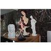 Image 2 : FEMALE FIGURINES (4 PCS)