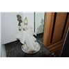 Image 3 : CAPODIMONTE PORCELLANA FIGURINES: BALLERINA "CAN CAN" (3 PCS)