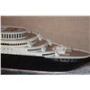 Image 3 : SCALE MODEL: SS NORMANDIE IN PLEXIGLASS CASE (16" X 60" X 18"), MADE BY NOTED MODEL MAKER BOB BRACCI