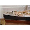 Image 5 : THE QUEEN MARY, CUNARD WHITE STAR MODEL SHIP IN PLEXI CASE W/WOOD BASE, PRODUCED & BUILT BY MARITIME