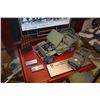 Image 3 : 1940 FORD LIMITED EDITION, EASY CO. WWII JEEP REPLICA, ARMY JEEP & FRAMED 101 AIRBORNE BAND OF BROTH
