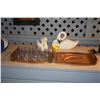 Image 1 : STATUARY, TRAYS & GLASSES (16 PCS)