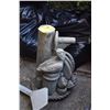 Image 1 : PELICAN STATUE