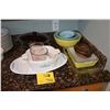 Image 1 : COLLECTION OF VINTAGE PYREX  CORNING WARE (18 PCS)