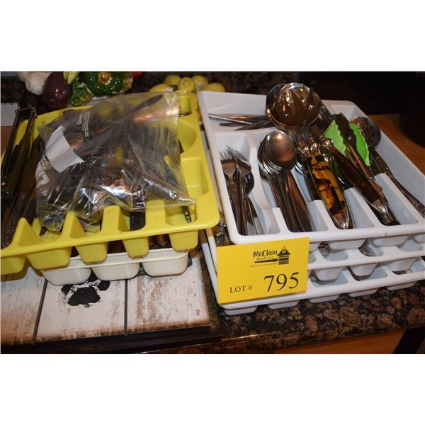 ASSORTED UTENSILS