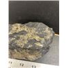 Image 3 : Rock with Gold Specks Throughout 1.25 lbs